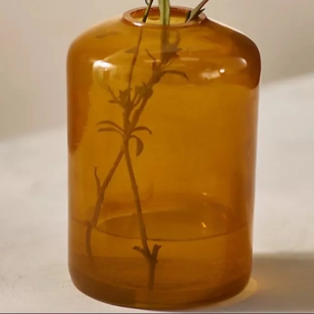 Cylinder glass bud vase